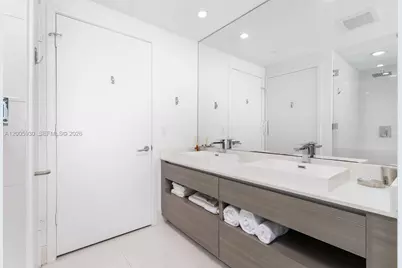460 NE 28th St #3105, Miami, FL 33137 - Photo 17