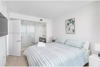 460 NE 28th St #3105, Miami, FL 33137 - Photo 15