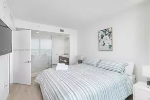 460 NE 28th St, Miami, FL 33137 - Photo 15