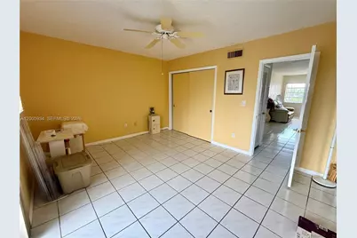 11 NE 204th St #23, Miami Gardens, FL 33179 - Photo 9