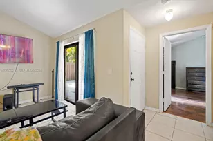 4397 Woodstock Dr, West Palm Beach, FL 33409 - Photo 15
