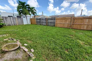 2114 McKinley St, Hollywood, FL 33020 - Photo 13