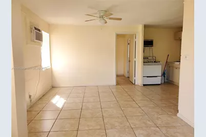 2114 McKinley St #REAR A, Hollywood, FL 33020 - Photo 1