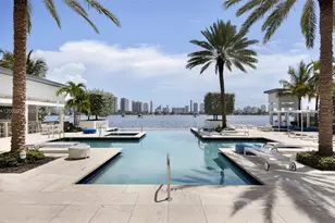17301 Biscayne Blvd, North Miami Beach, FL 33160 - Photo 27