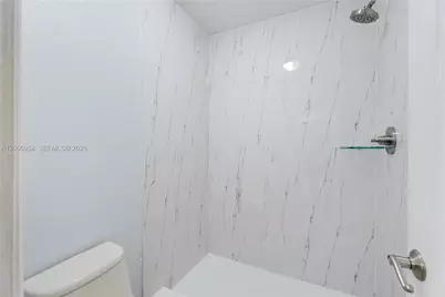 10523 SW 161st  Pl, Miami, FL 33196 - Photo 21
