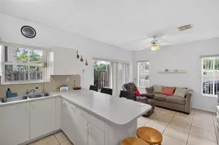 16624 NW 73rd Ct, Miami Lakes, FL 33014 - Photo 15