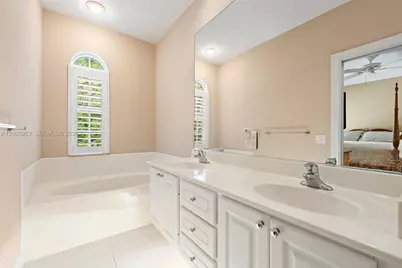 119 Andover Drive, Jupiter, FL 33458 - Photo 9