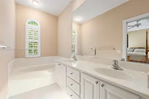 119 Andover Dr, Jupiter, FL 33458 - Photo 9