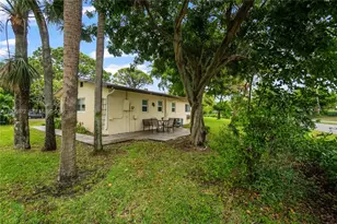 410 SW Natura Ave, Deerfield Beach, FL 33441 - Photo 37