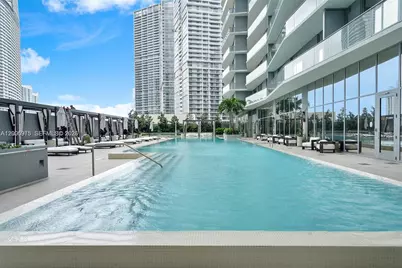 77 SE 5th St #4106, Miami, FL 33131 - Photo 21