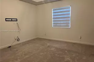 3423 W 110th St, Hialeah, FL 33018 - Photo 37