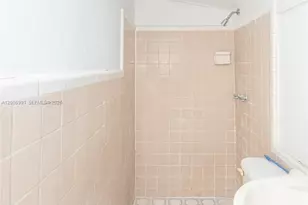 1878 NW 112th Terrace, Miami, FL 33167 - Photo 5