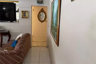 6367 Southgate Blvd, Margate, FL 33068 - Photo 7