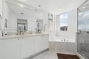 901 Brickell Key Blvd, Miami, FL 33131 - Photo 15