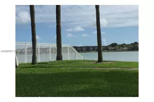 20840 San Simeon Way, Miami, FL 33179 - Photo 23