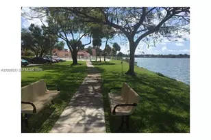 20840 San Simeon Way, Miami, FL 33179 - Photo 27