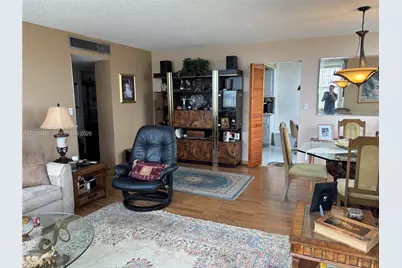 1200 NE Miami Gardens Dr #606W, Miami, FL 33179 - Photo 5