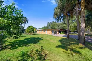 4001 SW 73rd Ave, Davie, FL 33314 - Photo 43