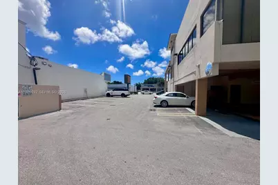 5455 SW 8 St #215, Miami, FL 33134 - Photo 27