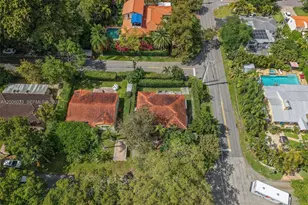 4401 SW 16th St, Miami, FL 33134 - Photo 23