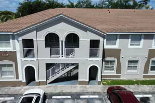 2728 SE 17th Ave, Homestead, FL 33035 - Photo 3