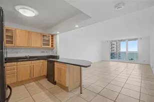 2301 Collins Ave, Miami Beach, FL 33139 - Photo 5