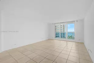 2301 Collins Ave, Miami Beach, FL 33139 - Photo 17