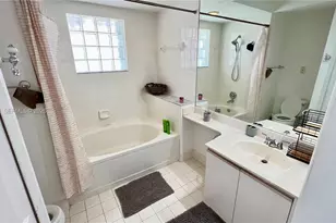 3255 NE 184th St, Aventura, FL 33160 - Photo 21