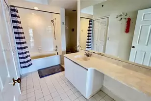 3255 NE 184th St, Aventura, FL 33160 - Photo 17