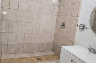 2513 Lincoln St, Hollywood, FL 33020 - Photo 13