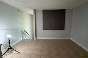8500 SW 109th Ave, Miami, FL 33173 - Photo 17