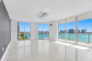 17111 Biscayne Blvd, North Miami Beach, FL 33160 - Photo 9