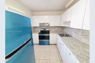 15600 NW 7th Ave #709, Miami, FL 33169 - Photo 3