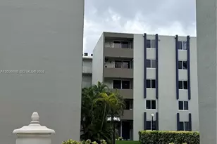 10090 NW 80th Ct, Hialeah Gardens, FL 33016 - Photo 17