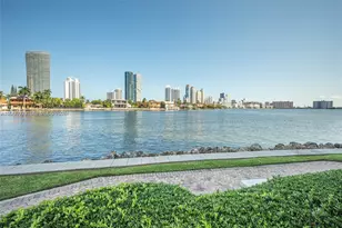 19101 NE 36th Ct, Aventura, FL 33180 - Photo 23