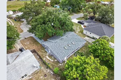 4030 School Cir, Labelle, FL 33935 - Photo 5