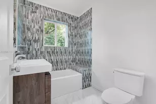 2 NW 89th St, El Portal, FL 33150 - Photo 19
