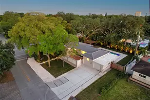 2 NW 89th St, El Portal, FL 33150 - Photo 23