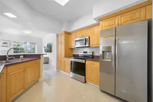 3255 NE 184th St, Aventura, FL 33160 - Photo 5