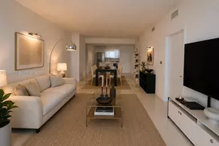 601 NE 36th St, Miami, FL 33137 - Photo 5