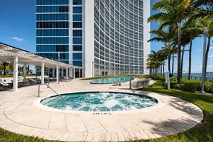 601 NE 36th St, Miami, FL 33137 - Photo 21