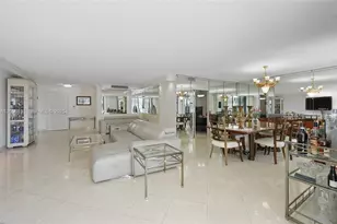 9801 Collins Ave, Bal Harbour, FL 33154 - Photo 25