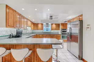 866 NE 99th St, Miami Shores, FL 33138 - Photo 13