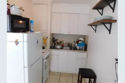 7445 S Harding Ave #210, Miami Beach, FL 33141 - Photo 13