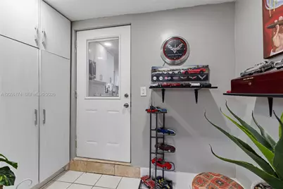 1132 W 71st St, Hialeah, FL 33014 - Photo 19