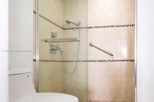 19707 Turnberry Way, Aventura, FL 33180 - Photo 47