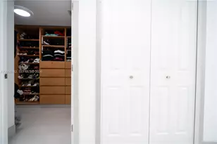 19707 Turnberry Way, Aventura, FL 33180 - Photo 45