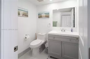 19707 Turnberry Way, Aventura, FL 33180 - Photo 3