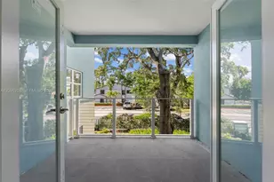 824 SE 12th Ct, Fort Lauderdale, FL 33316 - Photo 7