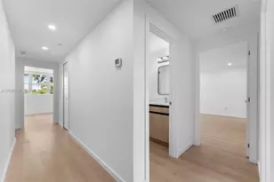 824 SE 12th Ct, Fort Lauderdale, FL 33316 - Photo 9